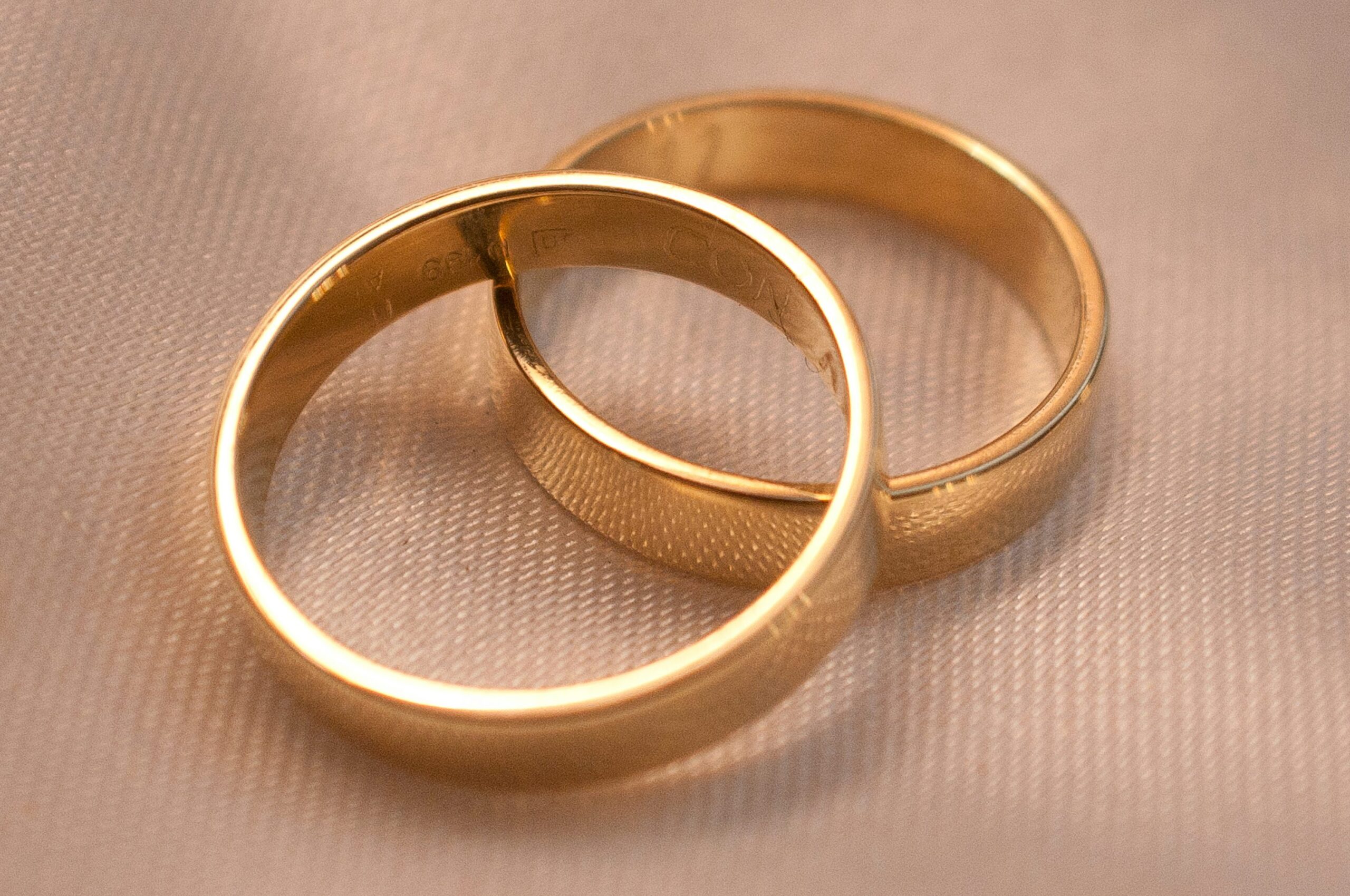 ゴールドの結婚指輪